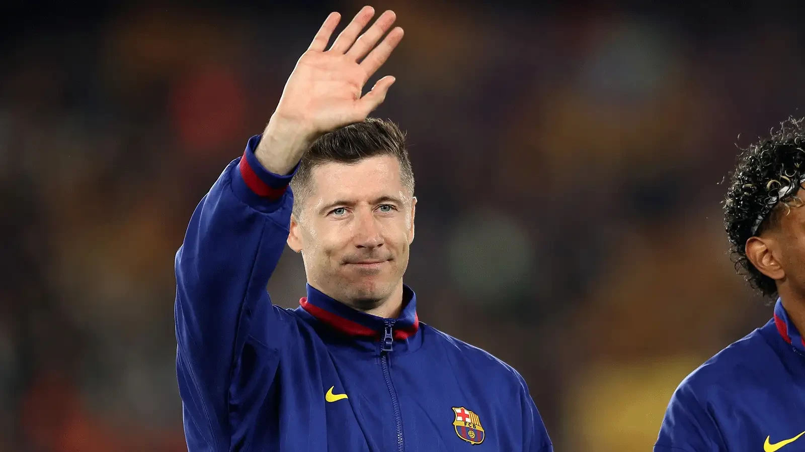 Juventus prepares formal offer to snatch Lewandowski from Barcelona this summer window